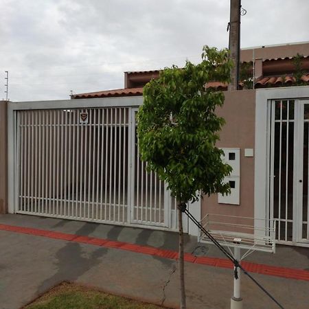隆德里纳Casa Aconchegante Perto Da Uel别墅 外观 照片